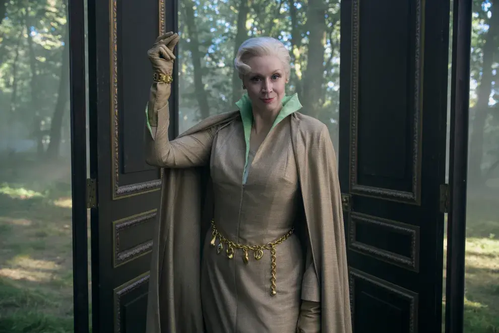 Se revela la vuelta de un icónico personaje a la parte 2 de la temporada 2 de Merlina.