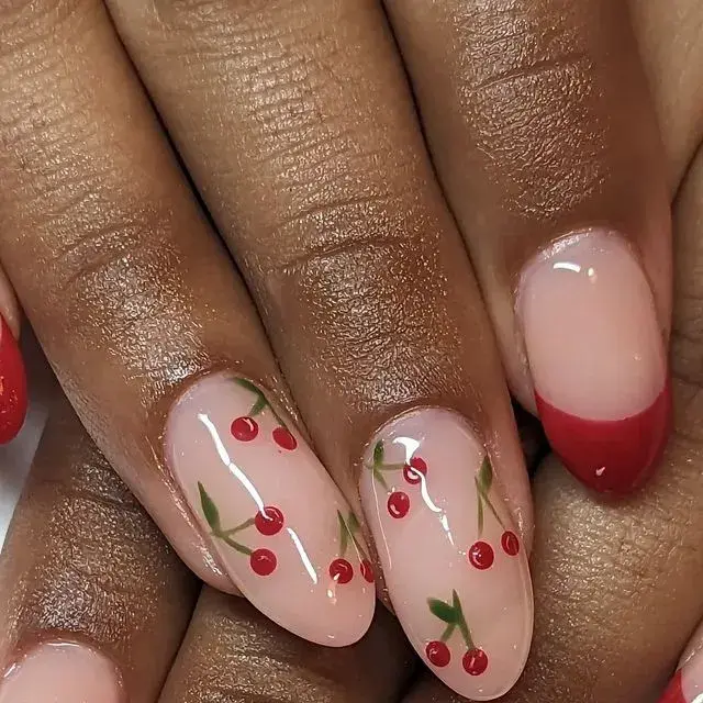 Las uñas cereza son tendencia