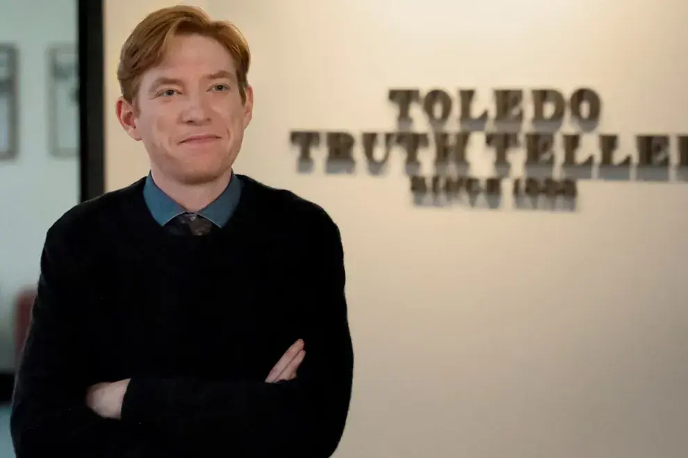 Domhnall Gleeson encarna al editor obsesionado con mantener vivo el periódico.