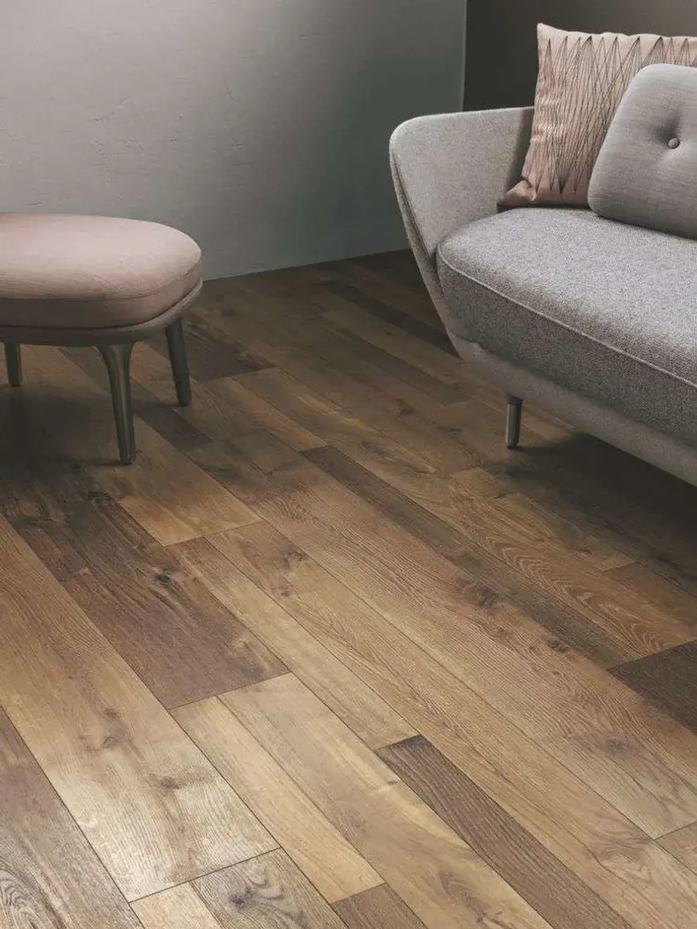 Acabados envejecidos o gastados, ideales para quienes aman un estilo rústico con un twist chic.