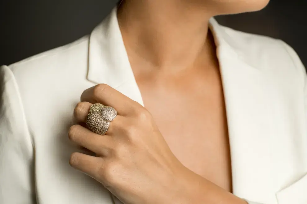 Las piezas de gran porte: anillos, aros, gargantillas y pulseras que se llevan todas las miradas
