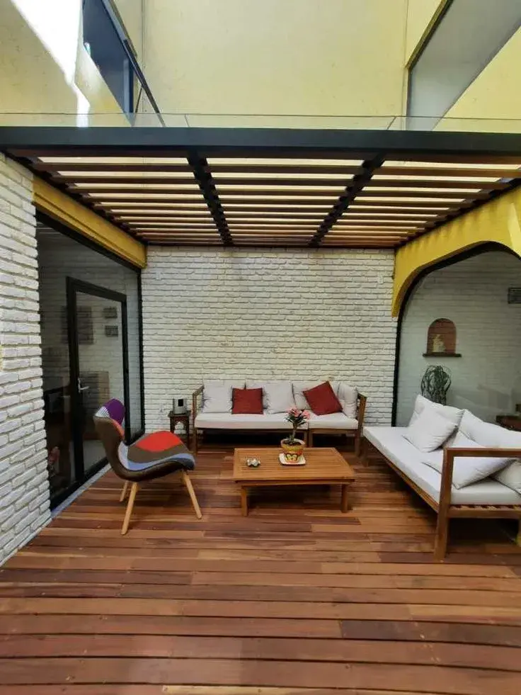 Decks modulares de madera o símil madera
