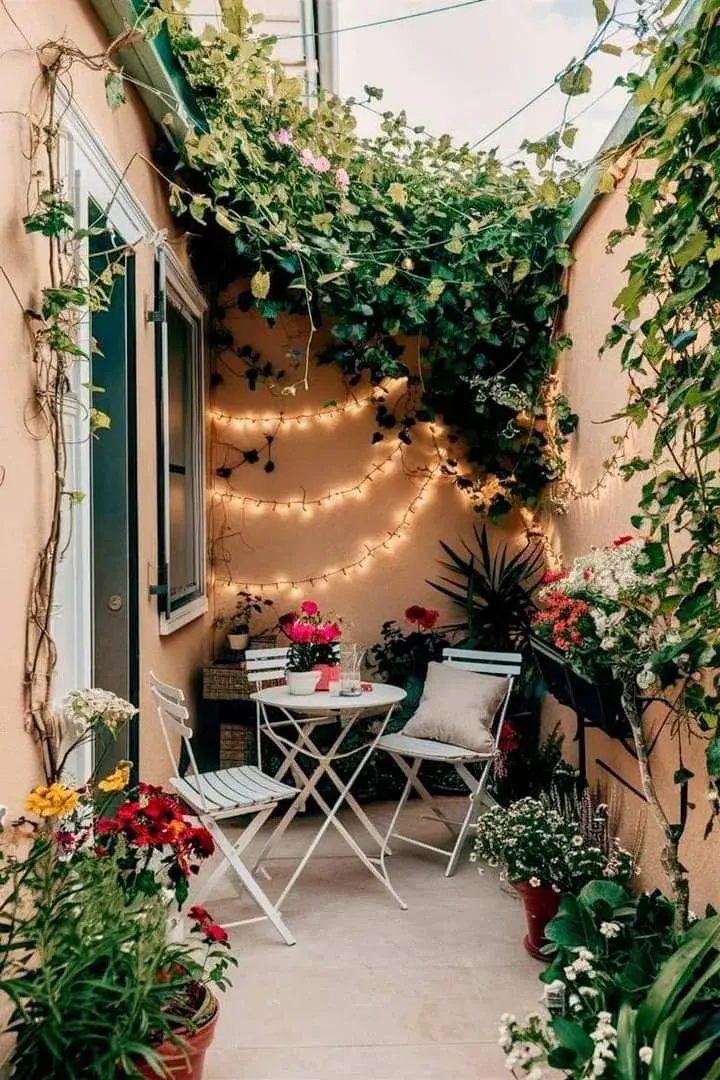 Pequeños jardines con estilo: 5 ideas para aprovechar el espacio al máximo