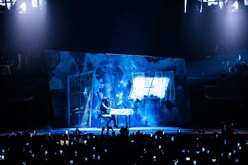 Cazzu en el Movistar Arena: Latinaje es un show que no se parece a nada
