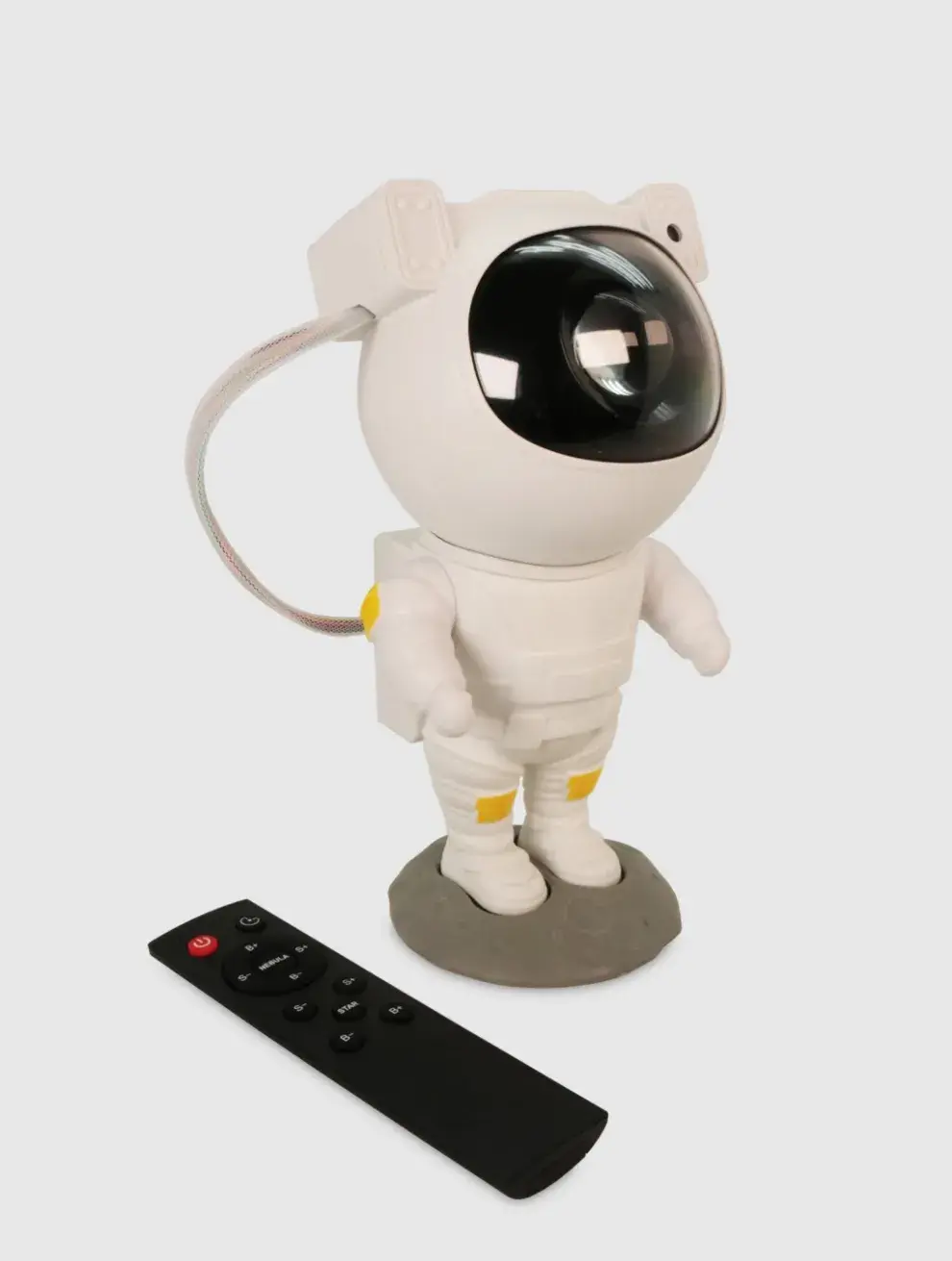 Si buscás algo muy original, este proyector es ideal. (MERCADO LIBRE $23.999,00)