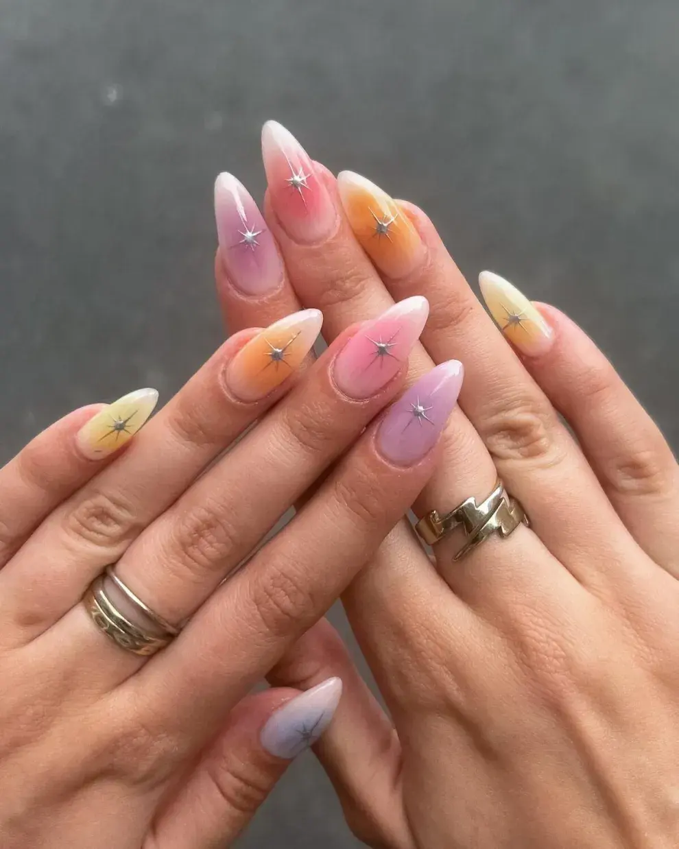 Nail art para la primavera 2025.