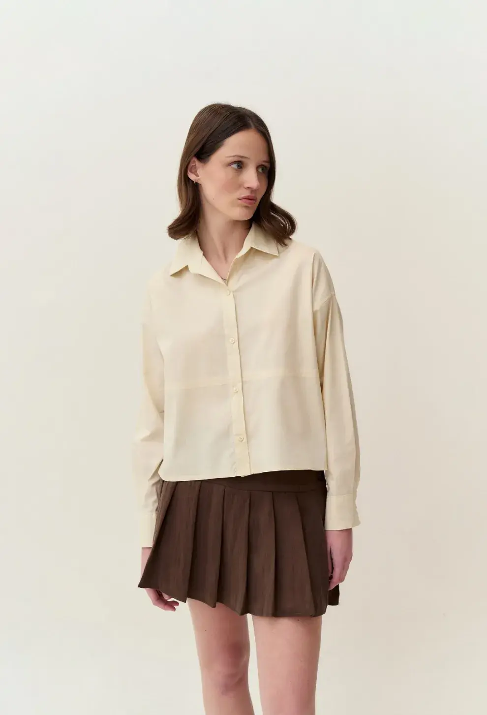 El butter yellow será el gran protagonista de la temporada de verano (KANDENTE $21.900)