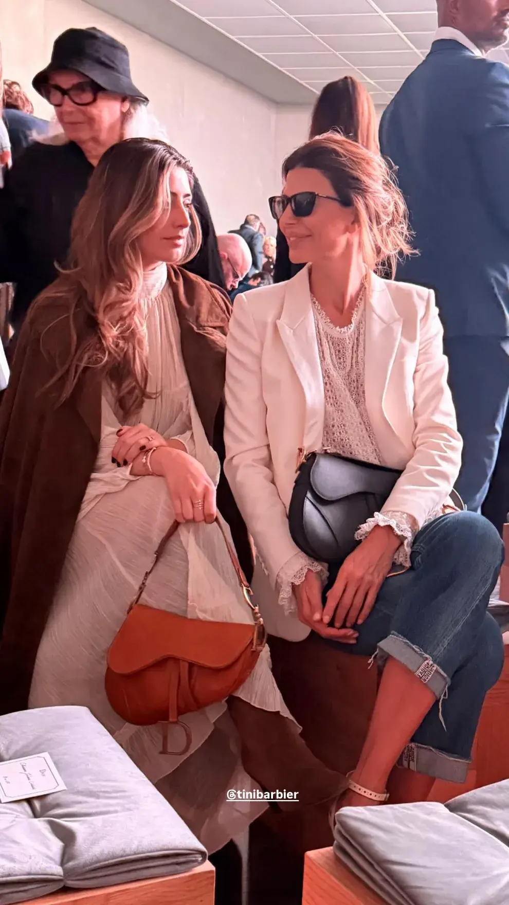 Juliana compartió en sus historias su look. 