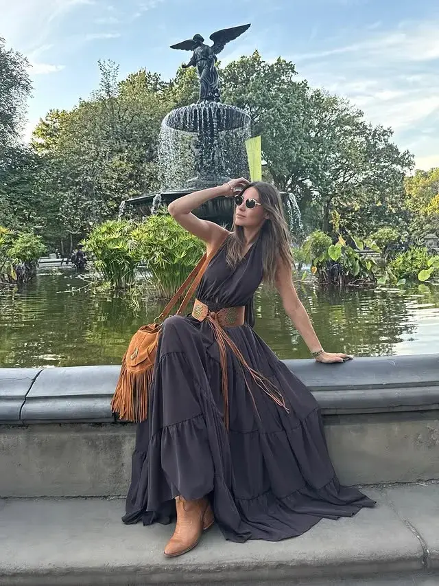 Cómodo y muy canchero: el look de Pampita para recorrer NYC.