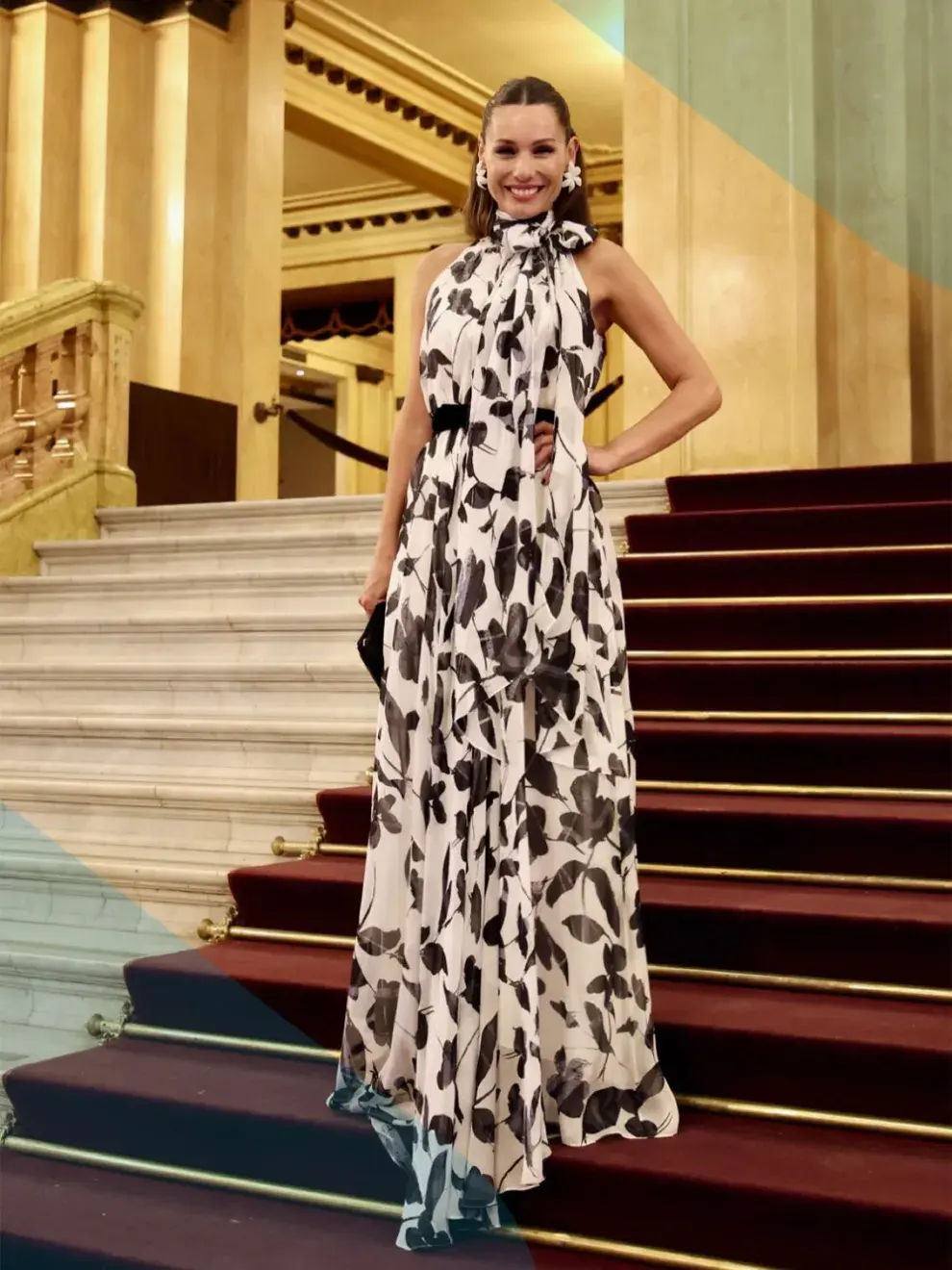 Pampita vestida por Carolina Herrera en la Gala de Fleni