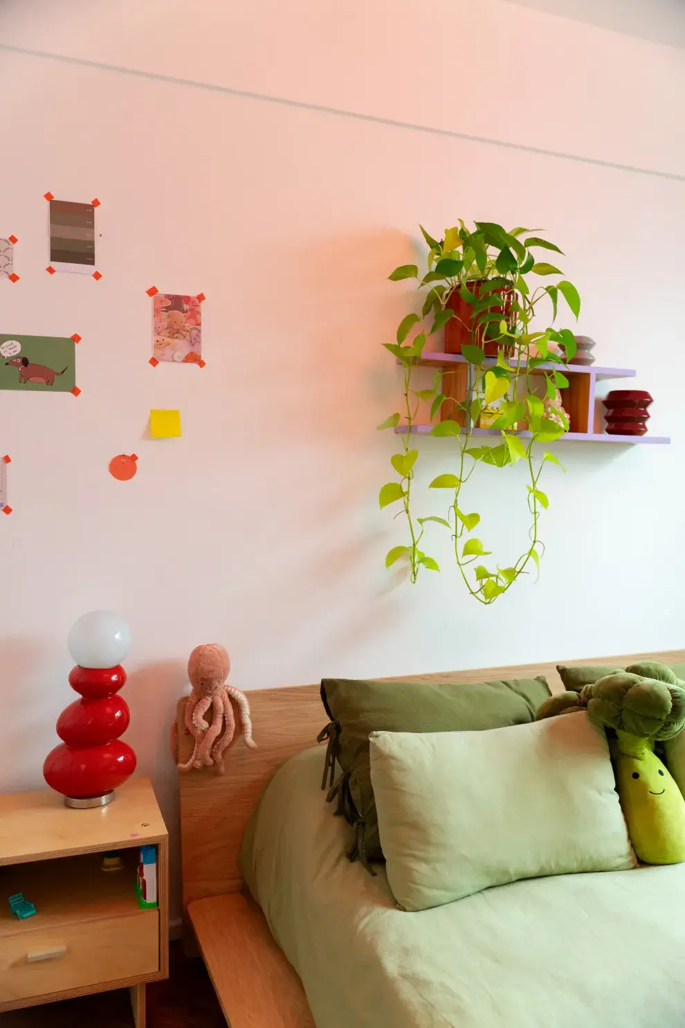 Detalles del cuarto de Nacho