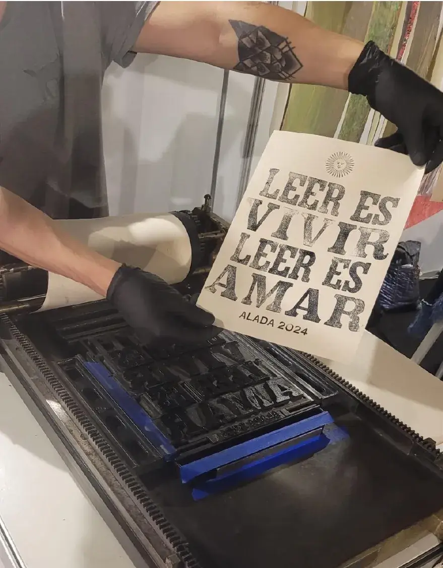 La Feria del Libro Antiguo de Buenos Aires 2025 celebra a las mujeres de la literatura argentina