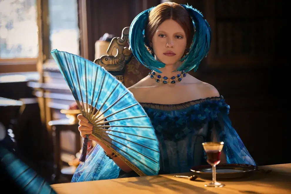 Mia Goth y uno de los grandes cambios en la nueva Frankenstein. 