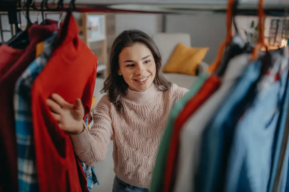 Capsule wardrobe: menos prendas, más posibilidades.