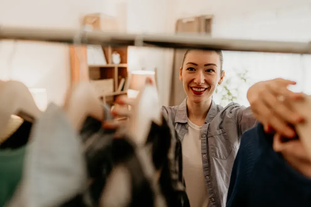 Cómo armar un guardarropa inteligente y no aburrirte en el intento