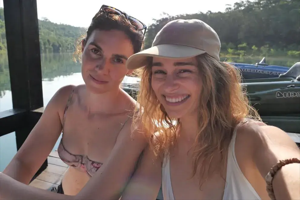 El viaje de Clarke incluyó una visita a las majestuosas Cataratas del Iguazú