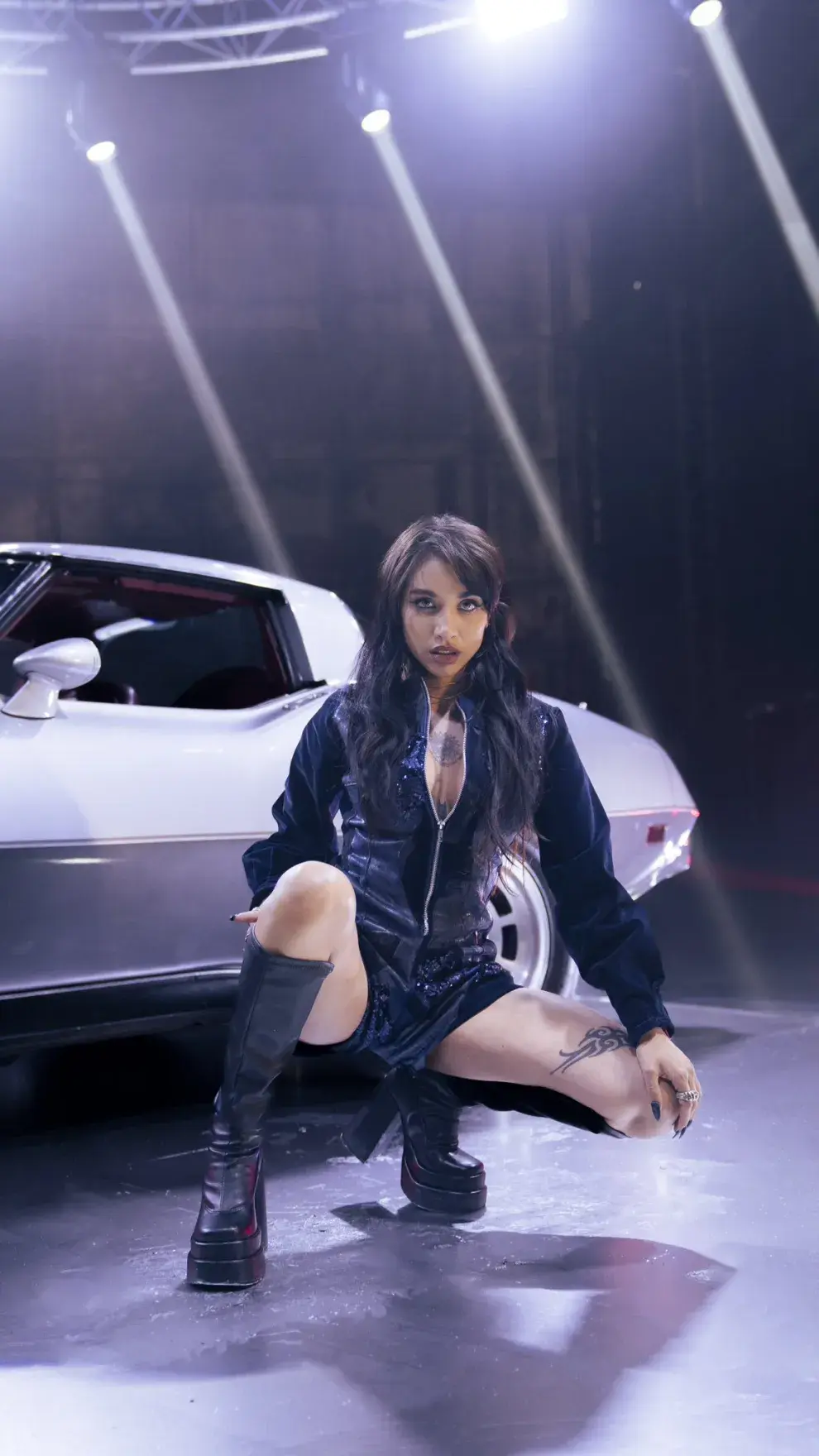 María Becerra, con diseños de La Aldi Vega.