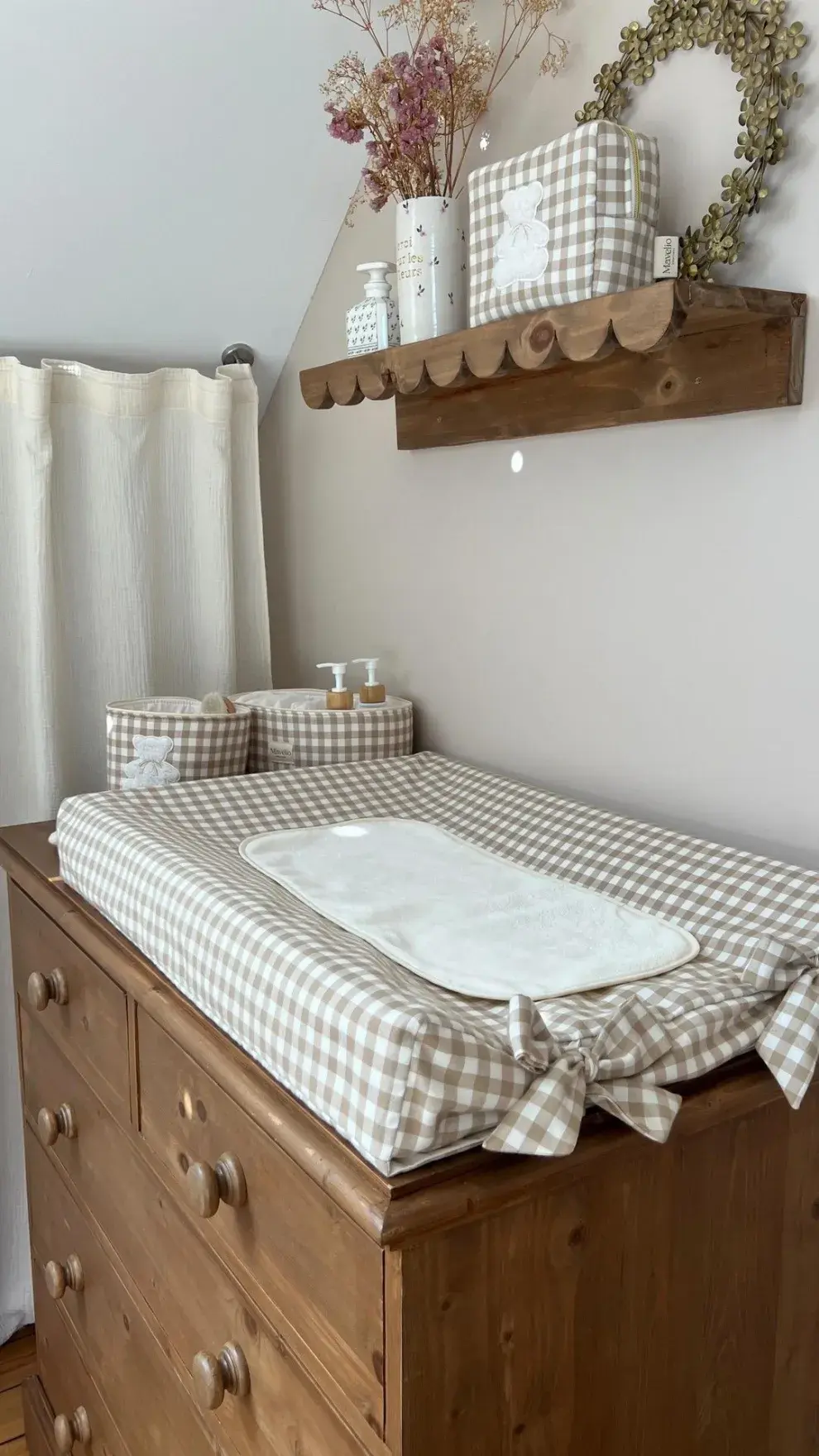 Foto de habitación de bebé.