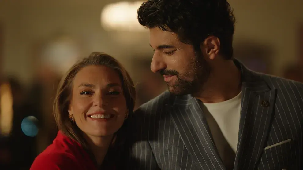 Old Money tiene una temporada de 8 episodios con una duración de unos 50 minutos.