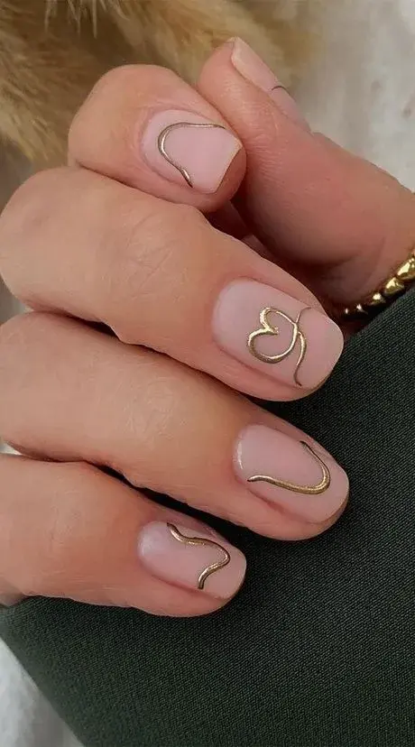 Jewel nails: estas son las uñas que usó Dua Lipa para sus recitales en Buenos Aires