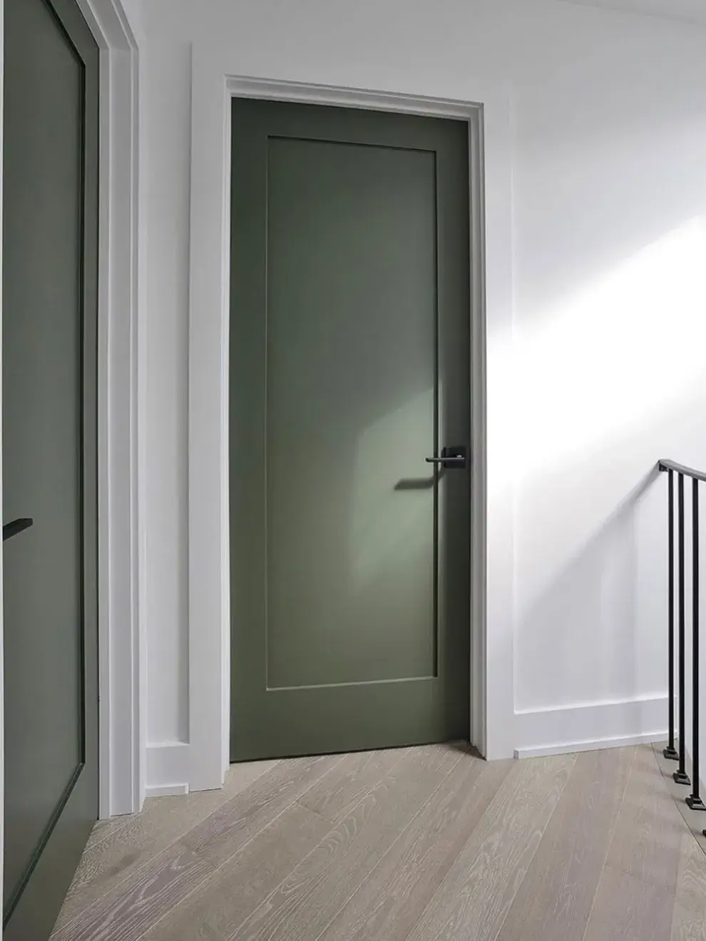 Verde oliva: aporta naturalidad y equilibrio.