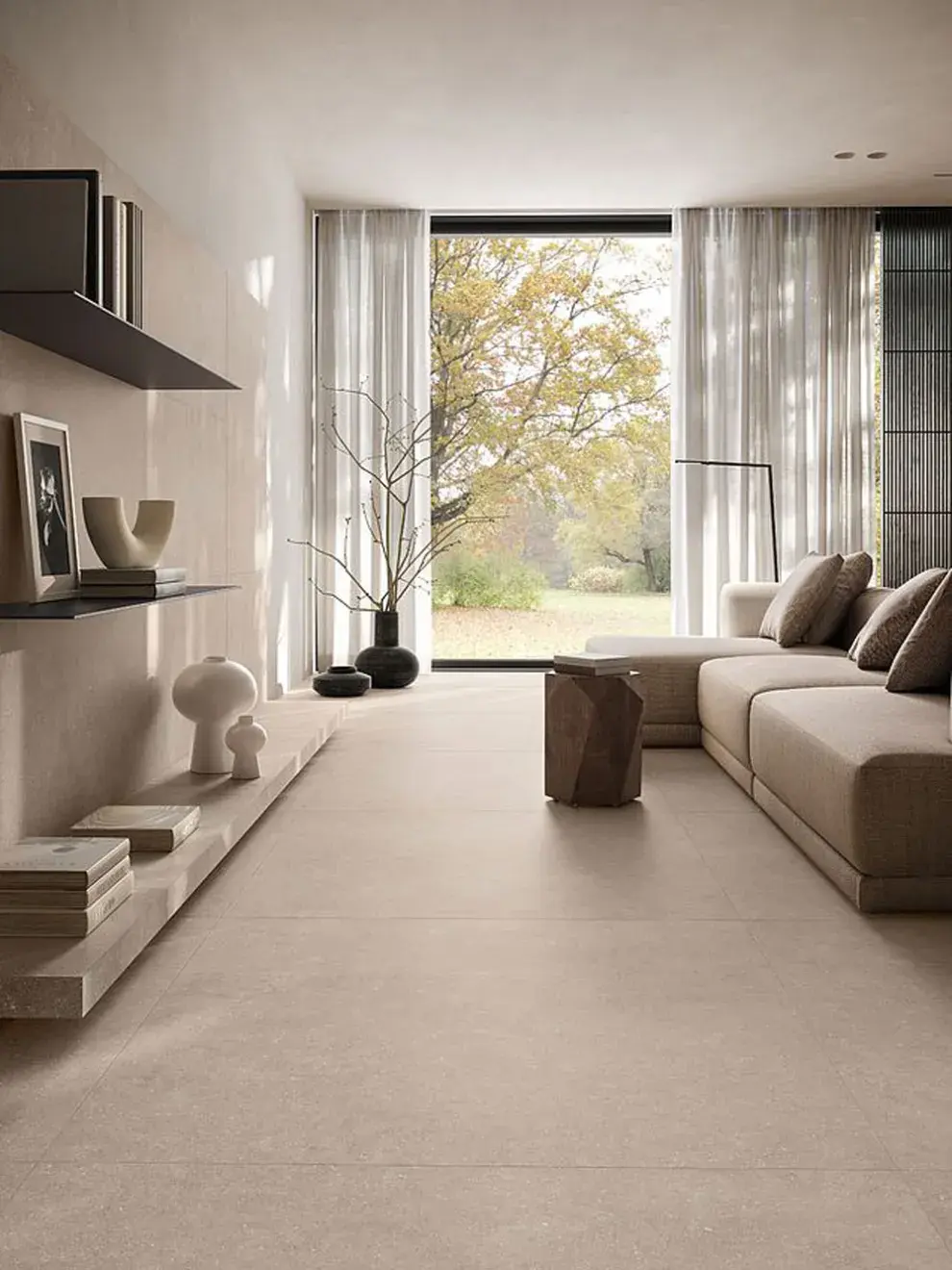 El beige cálido se impone en pisos: combina con paredes claras, muebles orgánicos y detalles modernos para crear espacios luminosos y chic