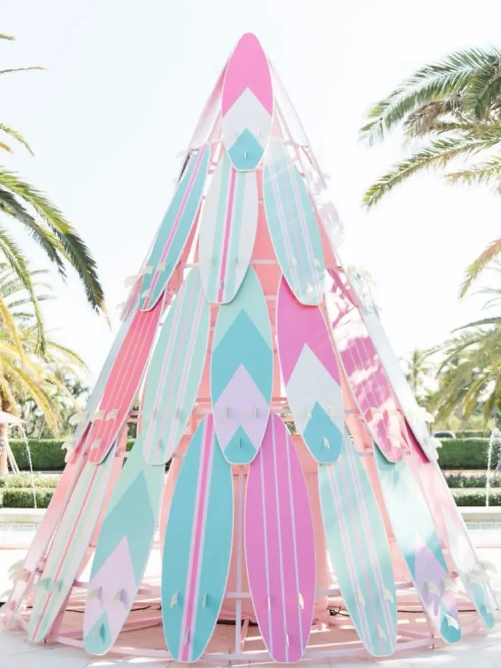 Los tonos pasteles mezclados con el fucsia son ideales para esta propuesta