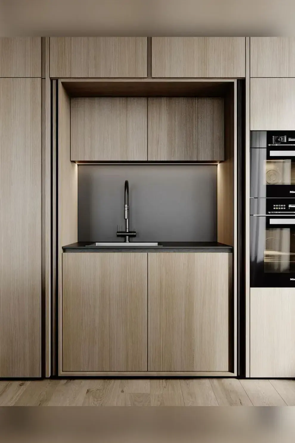 Cocinas invisibles: claves para lograr espacios minimalistas con muebles y electrodomésticos integrados.