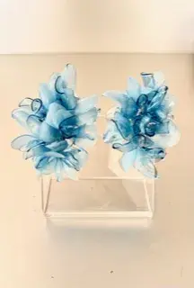 Aros hechos con botella de plástico PET