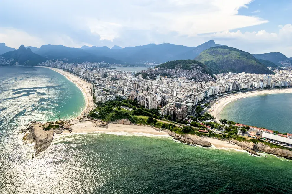 Ni Río de Janeiro ni Florianópolis: la playa de moda para jóvenes argentinos en Brasil