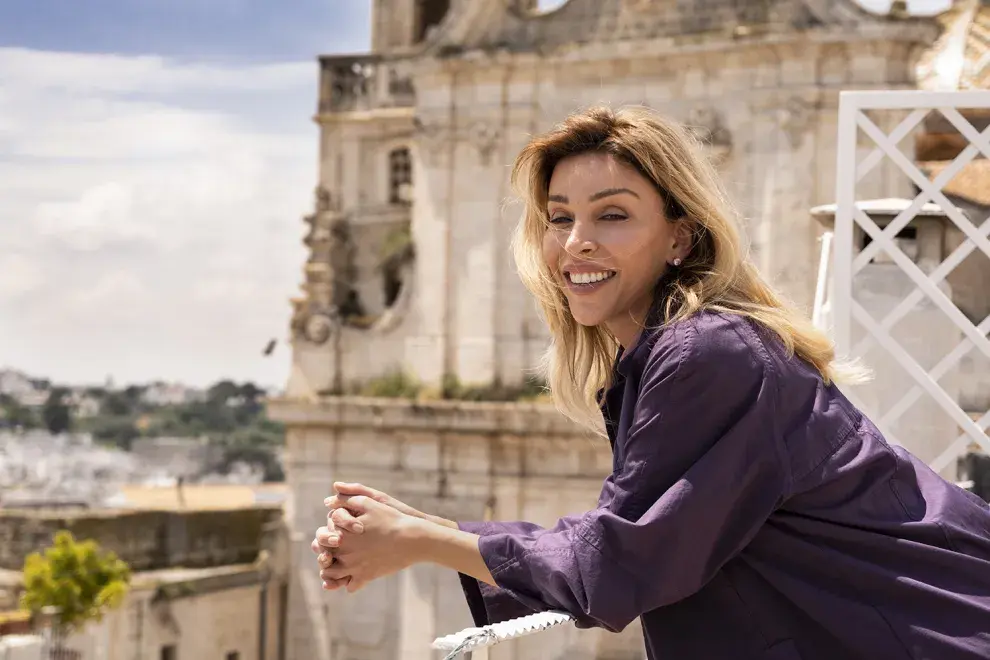 Imagen de la protagonista trans de la serie La vida que querías