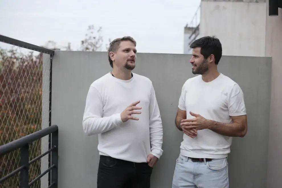 Sebastián Alias (izq.) y Pablo Marzocca, fundadores de Maichef.