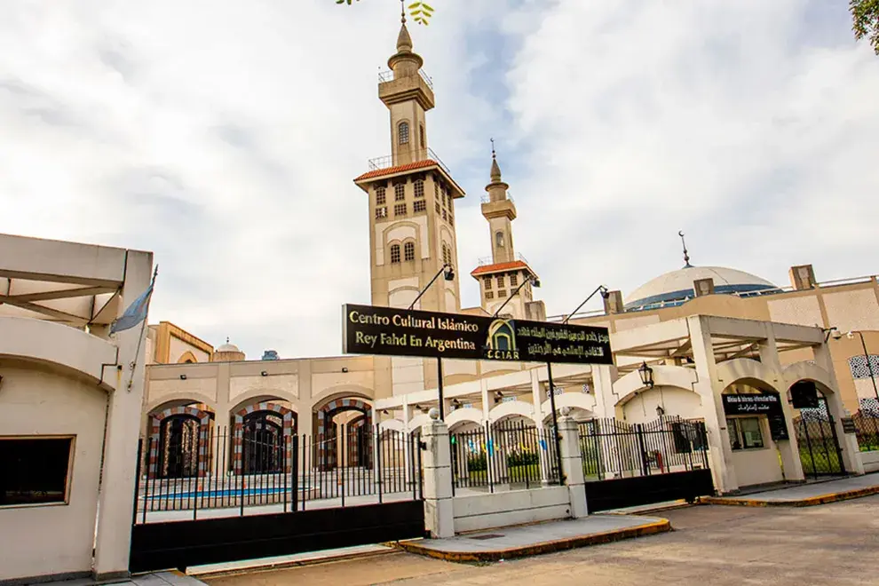 Durante el recorrido, los distintos credos ofrecerán rituales y ceremonias, como la havdalá (cierre del shabat), una adoración eucarística y meditaciones guiadas.