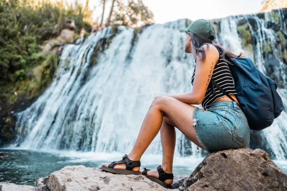 Foto de mujer de vacaciones.