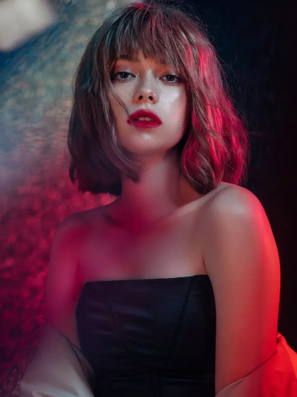 El glow natural se impone como la tendencia de maquillaje para noches especiales. 