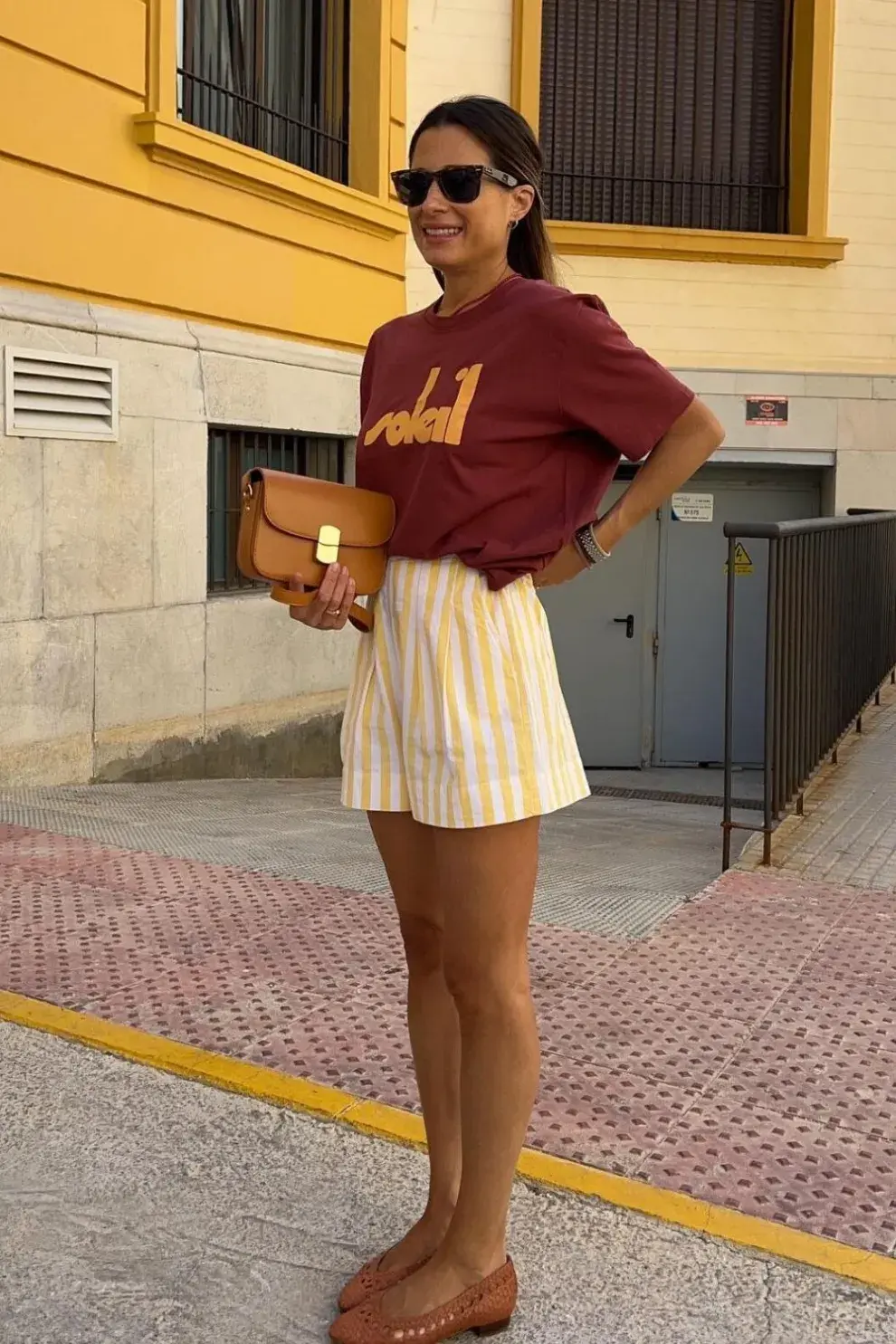 Ni bermudas ni polleras: la prenda que es perfecta para la oficina los días de calor extremo