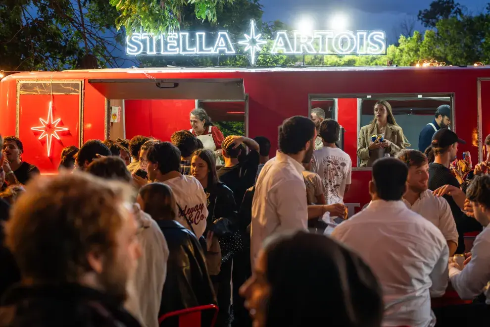 Parador Stella Artois en Costanera