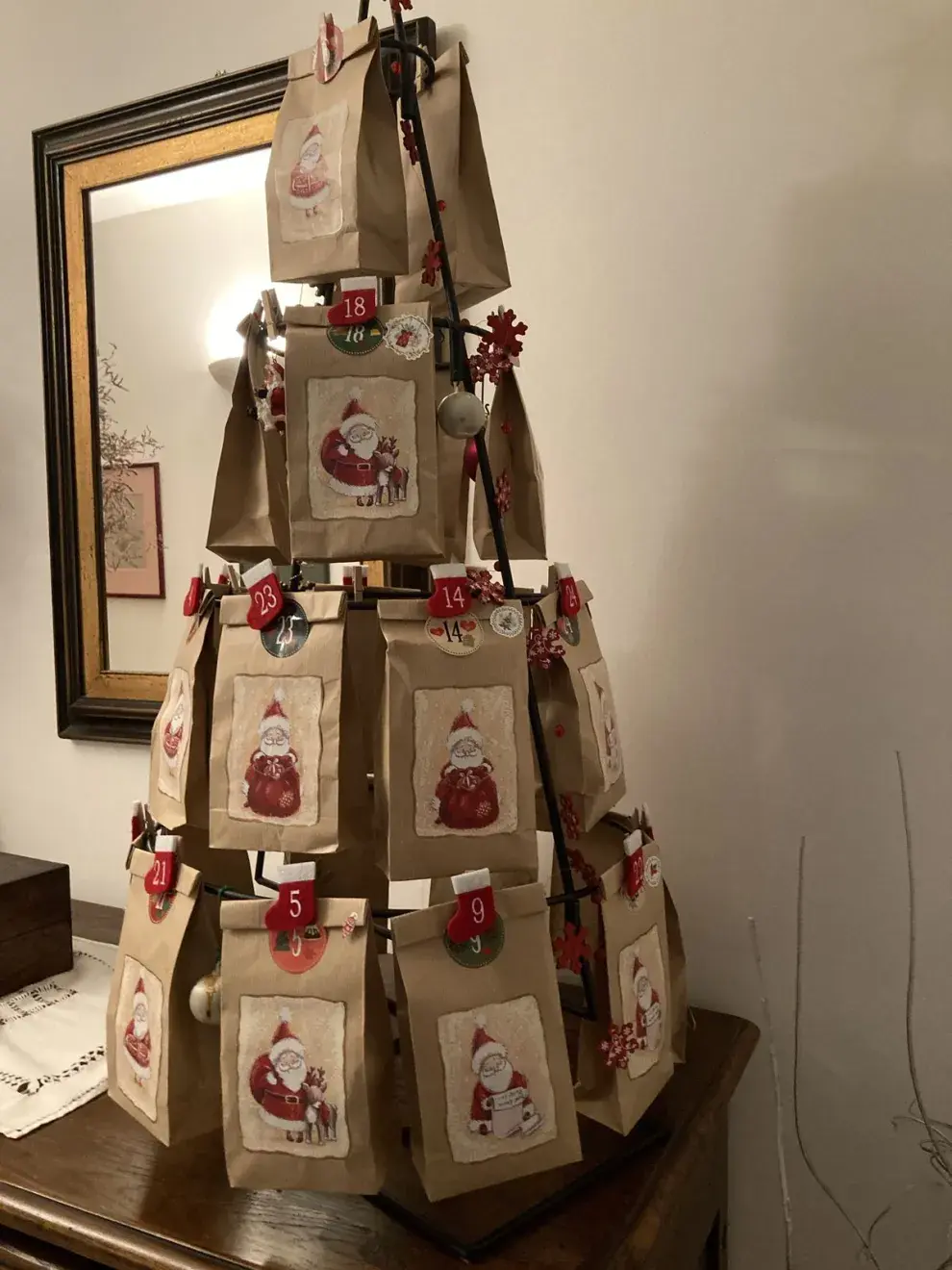 Las ideas más creativas de Pinterest para hacer un calendario de Adviento 2025.