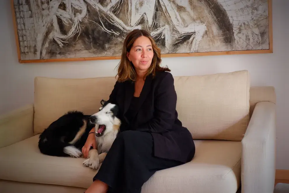 Harry es un perro que había sido abandonado y que hoy es su compañero inseparable