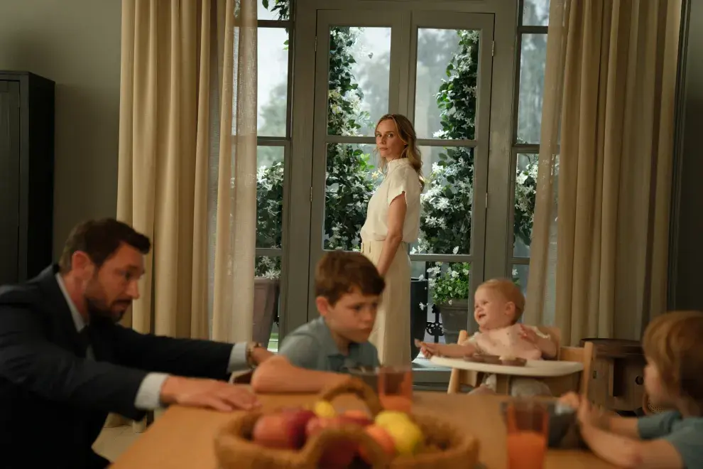 La temporada completa de Pequeños desastres ya está disponible para maratonear en Paramount+.