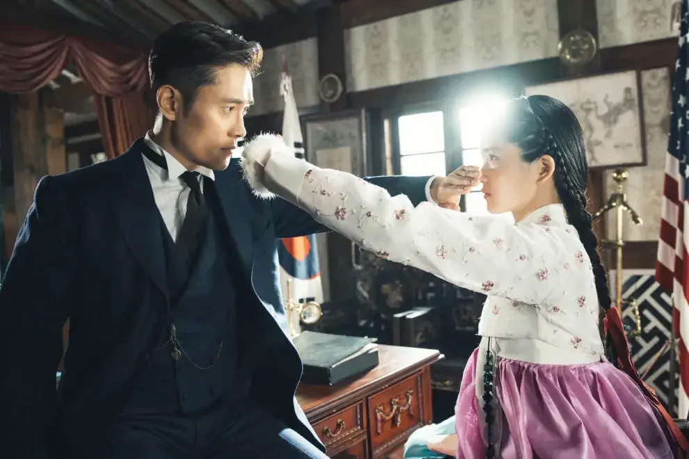 K-dramas históricos románticos para ver en Netflix: Mr. Sunshine.