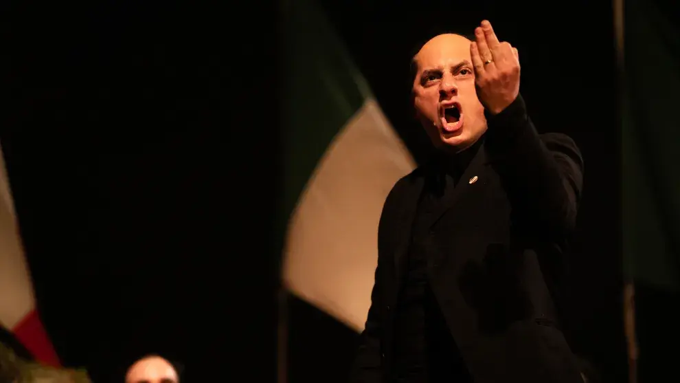 imagen de la serie Mussolini: Hijo del siglo.