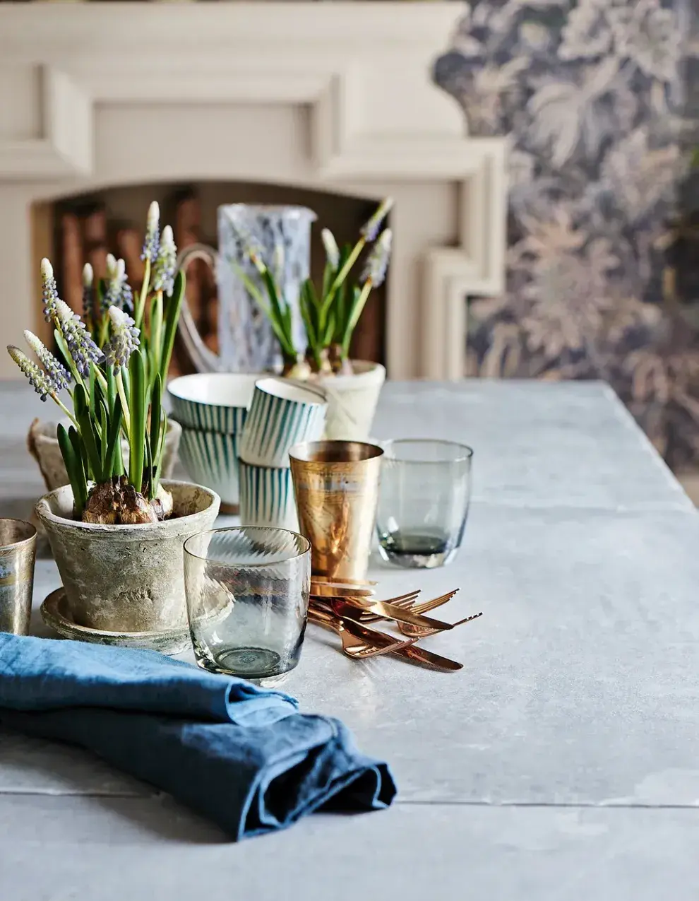 Tendencias para decorar la mesa en el Año Nuevo 2026.