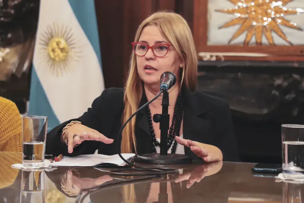 almada fue una de las expertas convocadas en el Senado de la Nación para promover la creación de organismos que documenten y reparen los daños causados en infancias a causa de las violencias