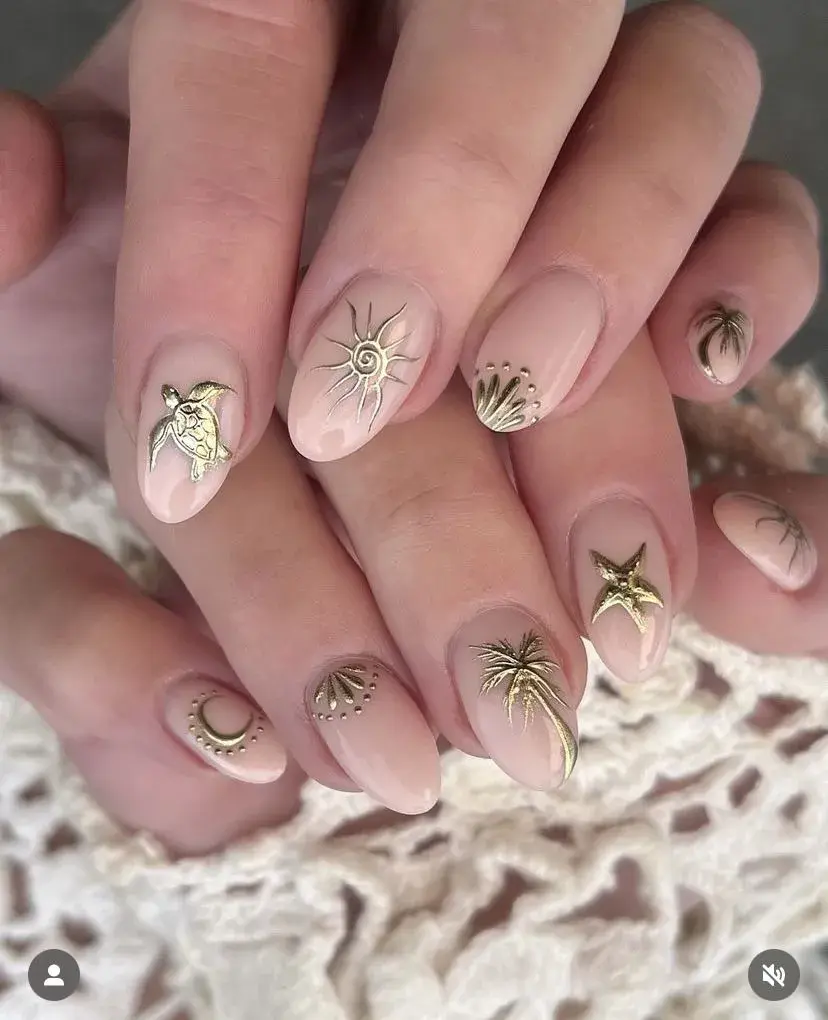 Sea nails: 12 diseños de uñas inspirados en el mar para empezar el 2026