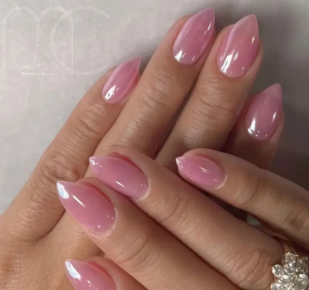 Pink nails: 12 diseños súper veraniegos para que llenes de color tu manicura