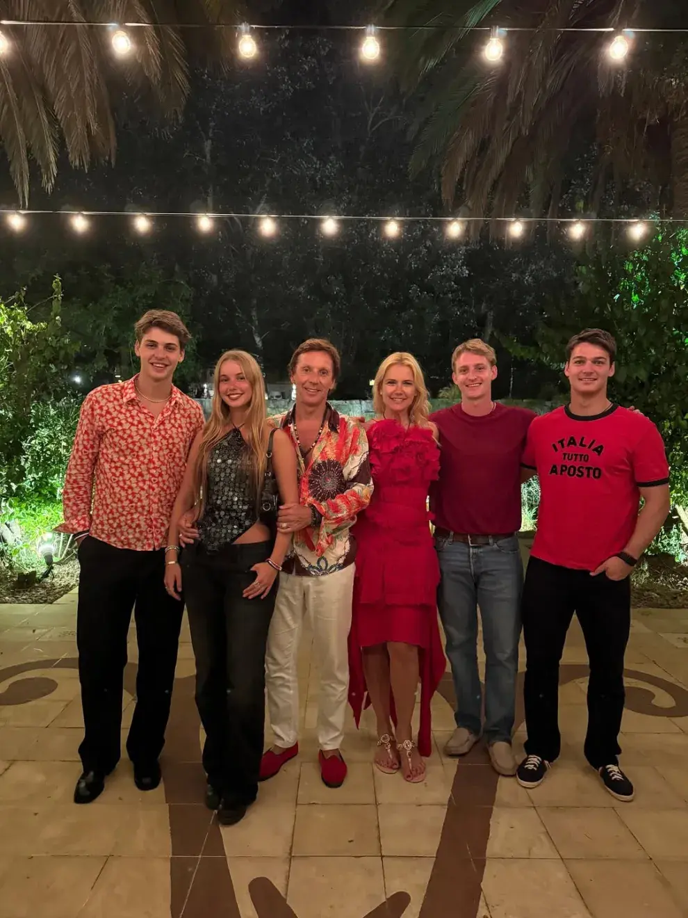 Valeria Mazza y su familia celebrando Navidad 2025 en Punta del Este.