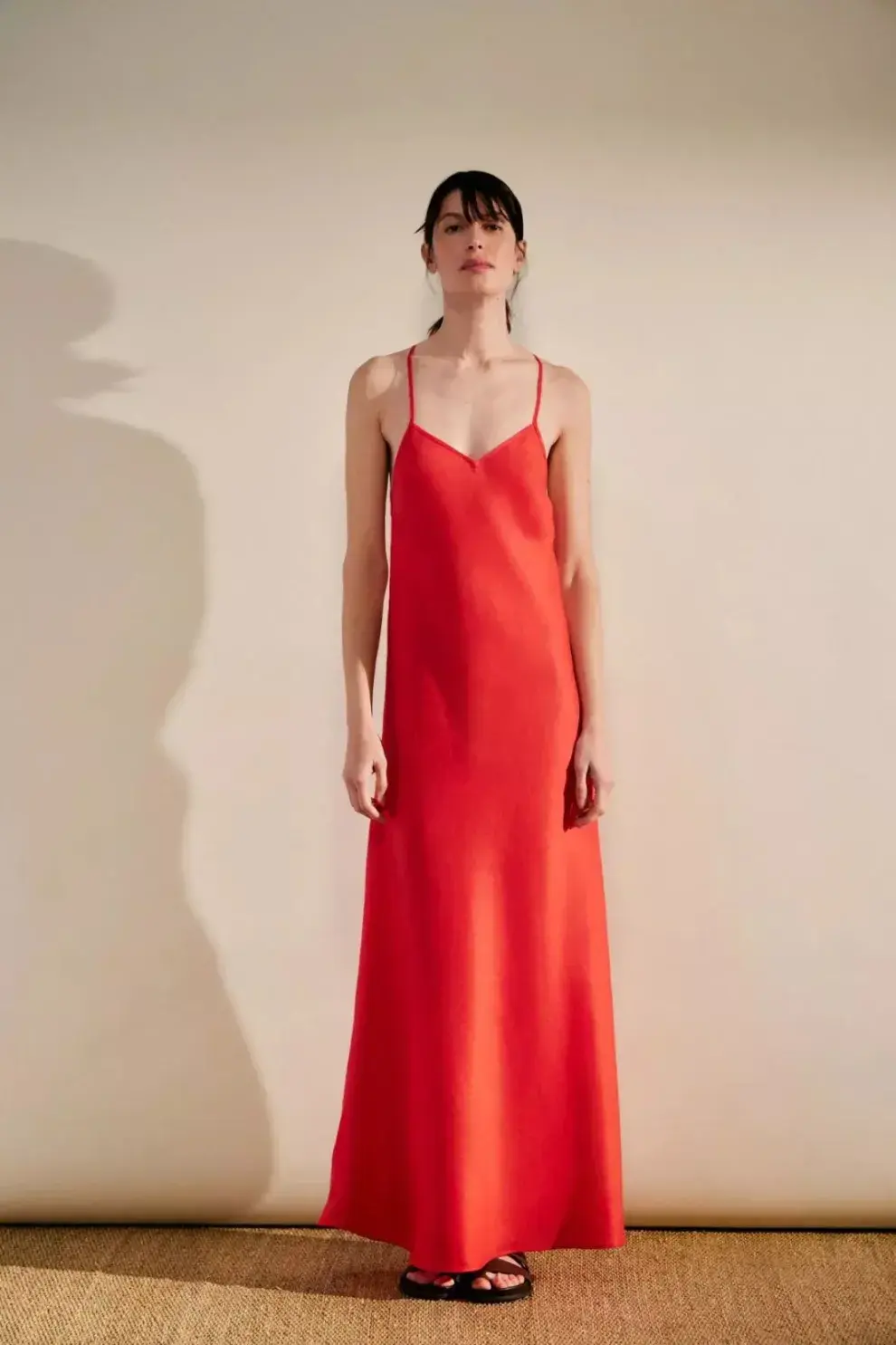 El lino es uno de los mejores tejidos para los días de mucho calor (AWADA $ 210.000)