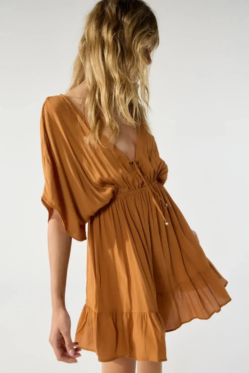 Si buscás un vestido fresco y suelto, este es el modelo perfecto (CUESTA BLANCA $ 48.990)