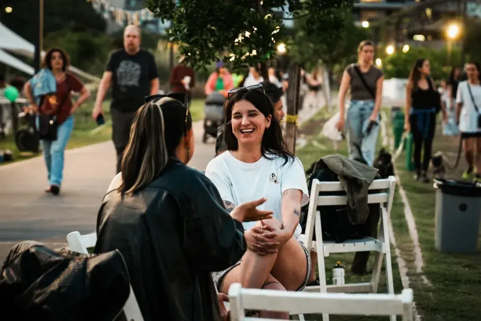 En la Costanera habrá altas dosis de adrenalina con Buenos Aires Extremo. Y el lunes Abel Pintos inaugura la temporada de fiestas con la Misa Criolla.